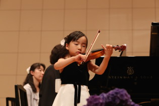 鎌倉アミ音楽教室発表会の写真