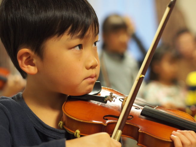 ヴァイオリンアンサンブルの練習